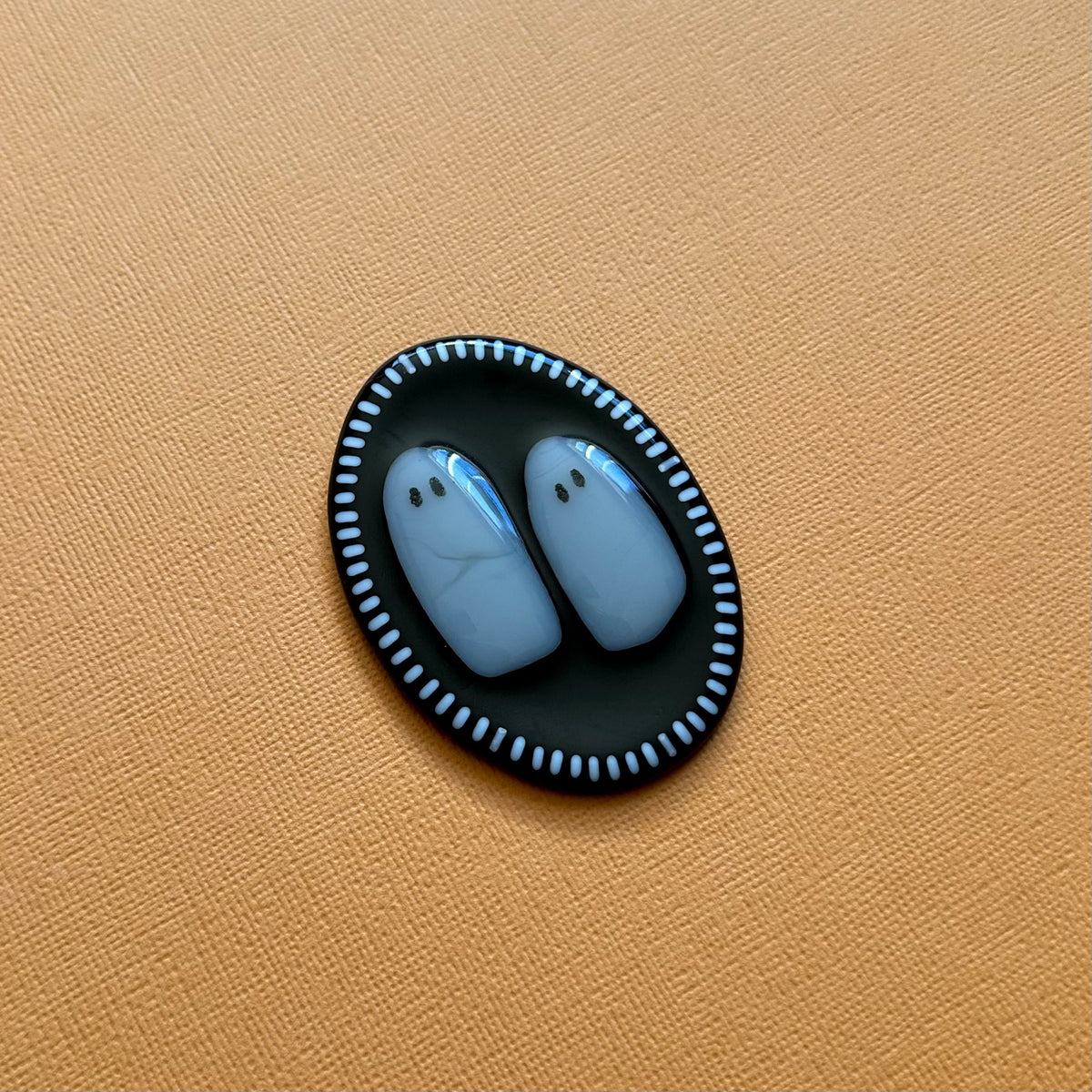 No Feet Magnet Plaque