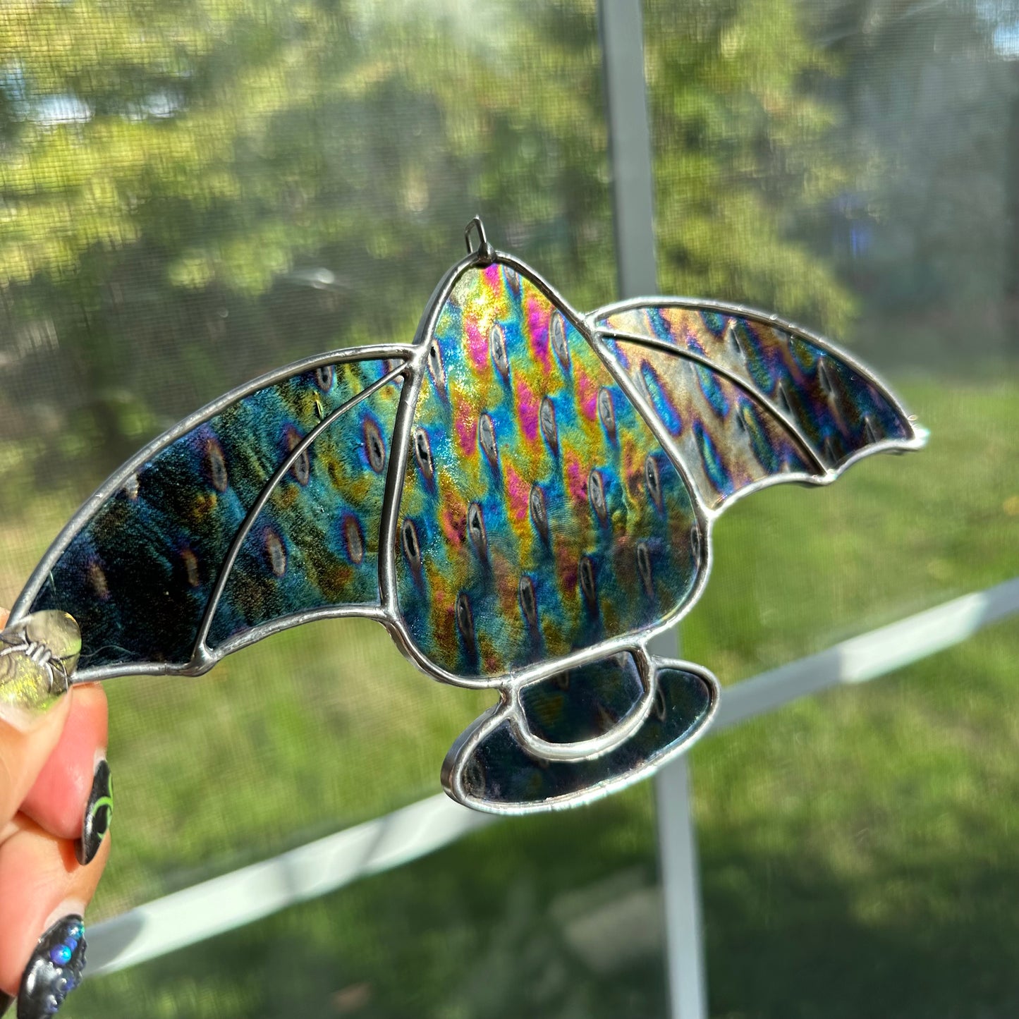 IRIDESCENT PATTERN Bat Plug