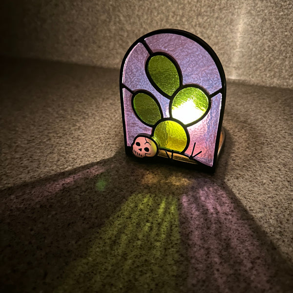 Neo-Lavender Aqui Nomas Esperando candle holder