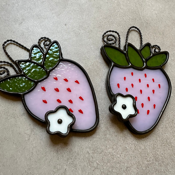 Mini Pink Strawberry