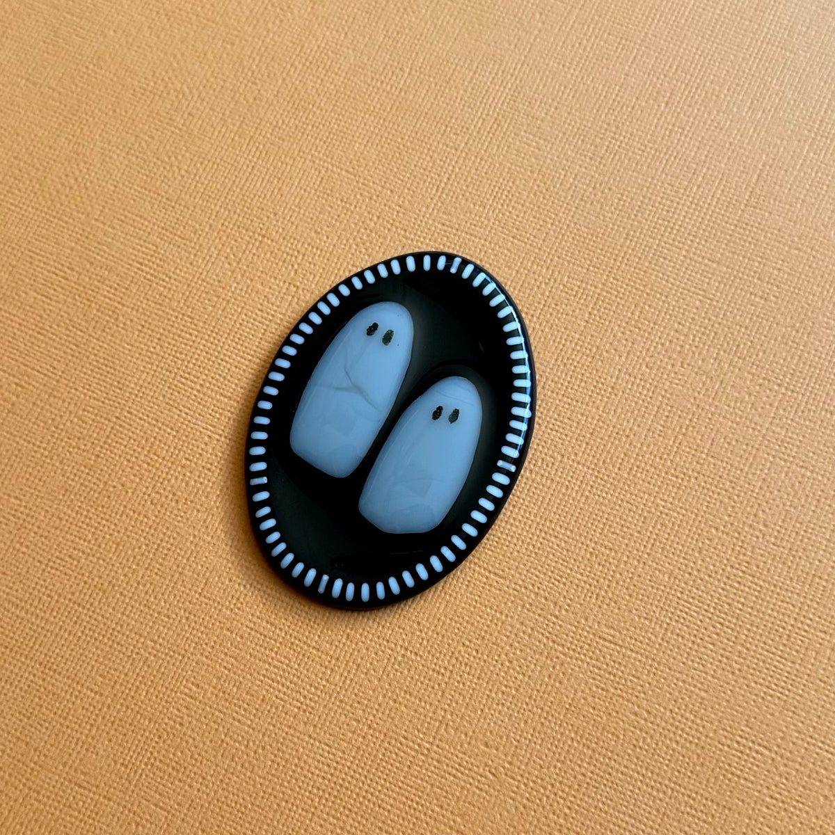No Feet Magnet Plaque
