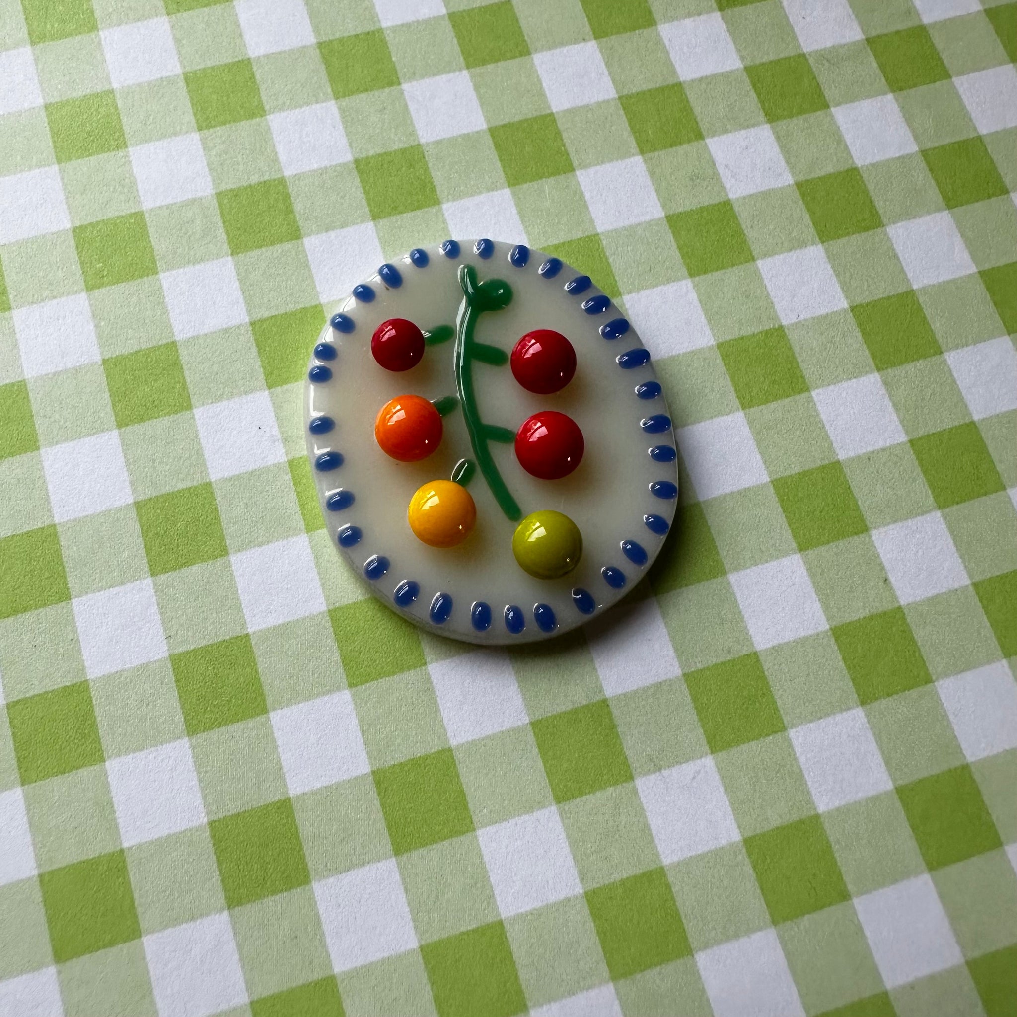 Cream Dotted Cherry Tomato Vine Cutie