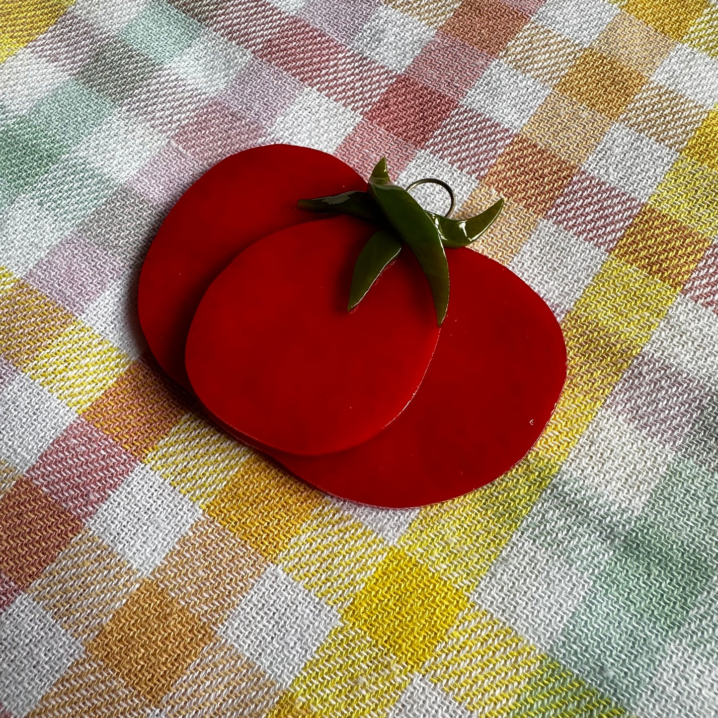 Fused Red Tomato (B)