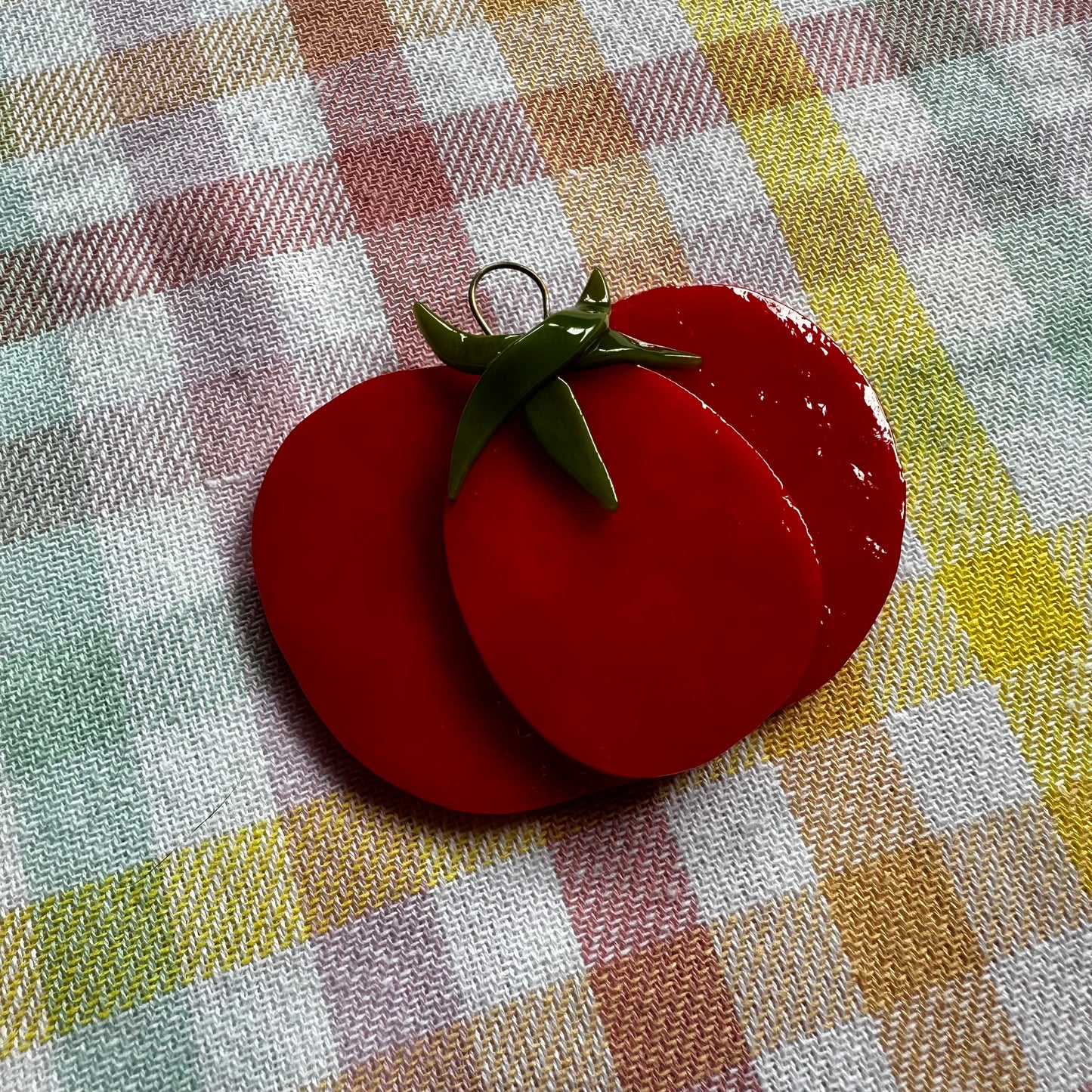 Fused Red Tomato (C)