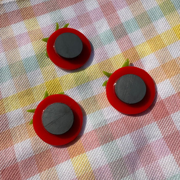 Red Large Cherry Tomato Magnet