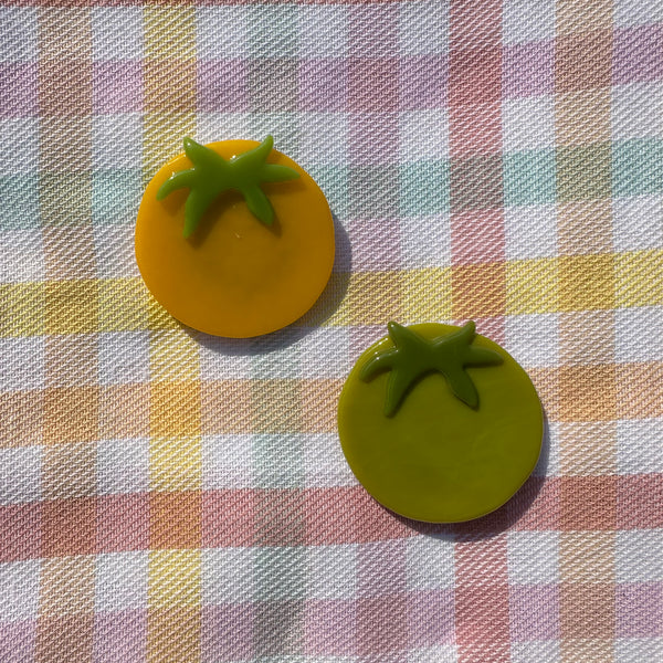 Green and Yellow Large Cherry Tomato Magnet