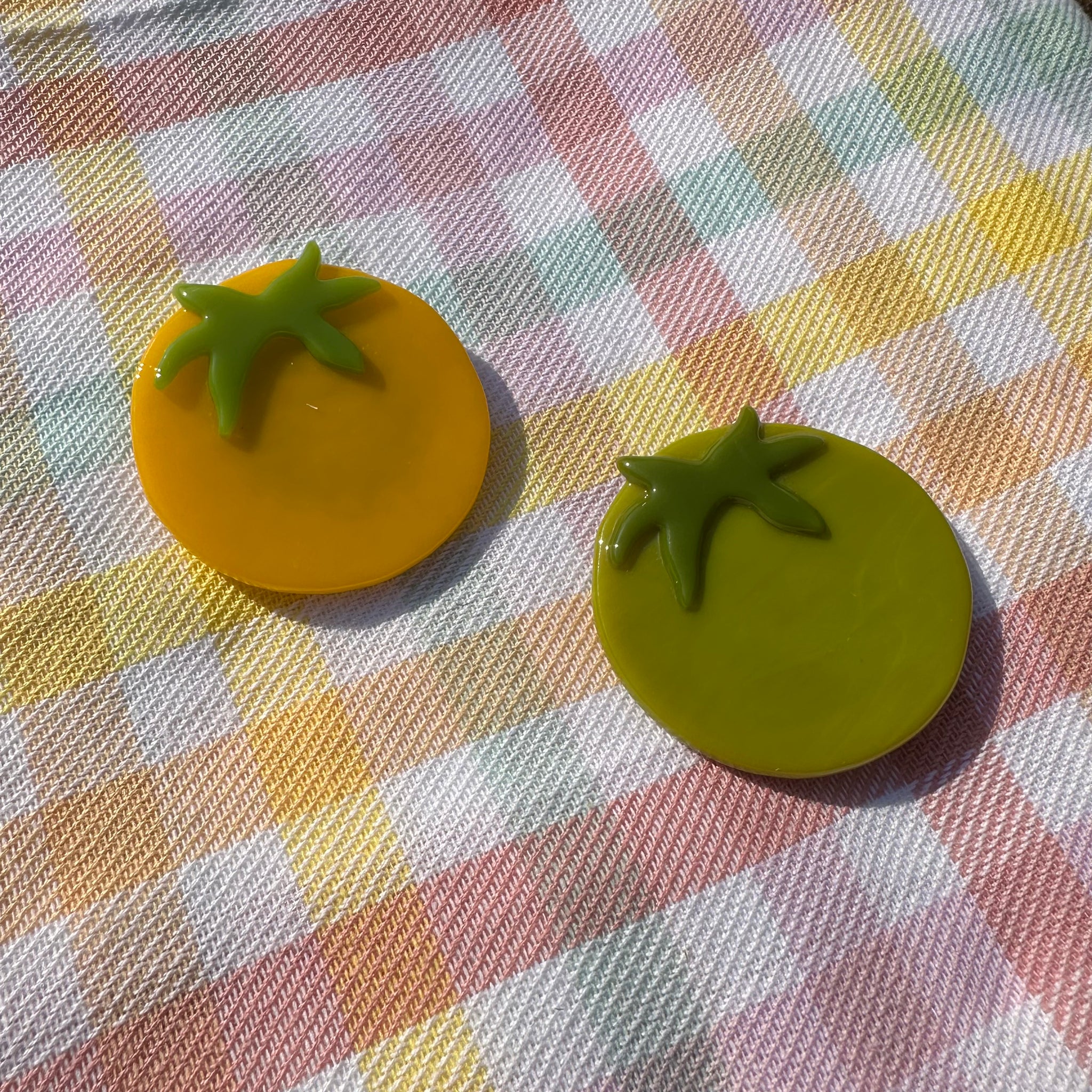 Green and Yellow Large Cherry Tomato Magnet
