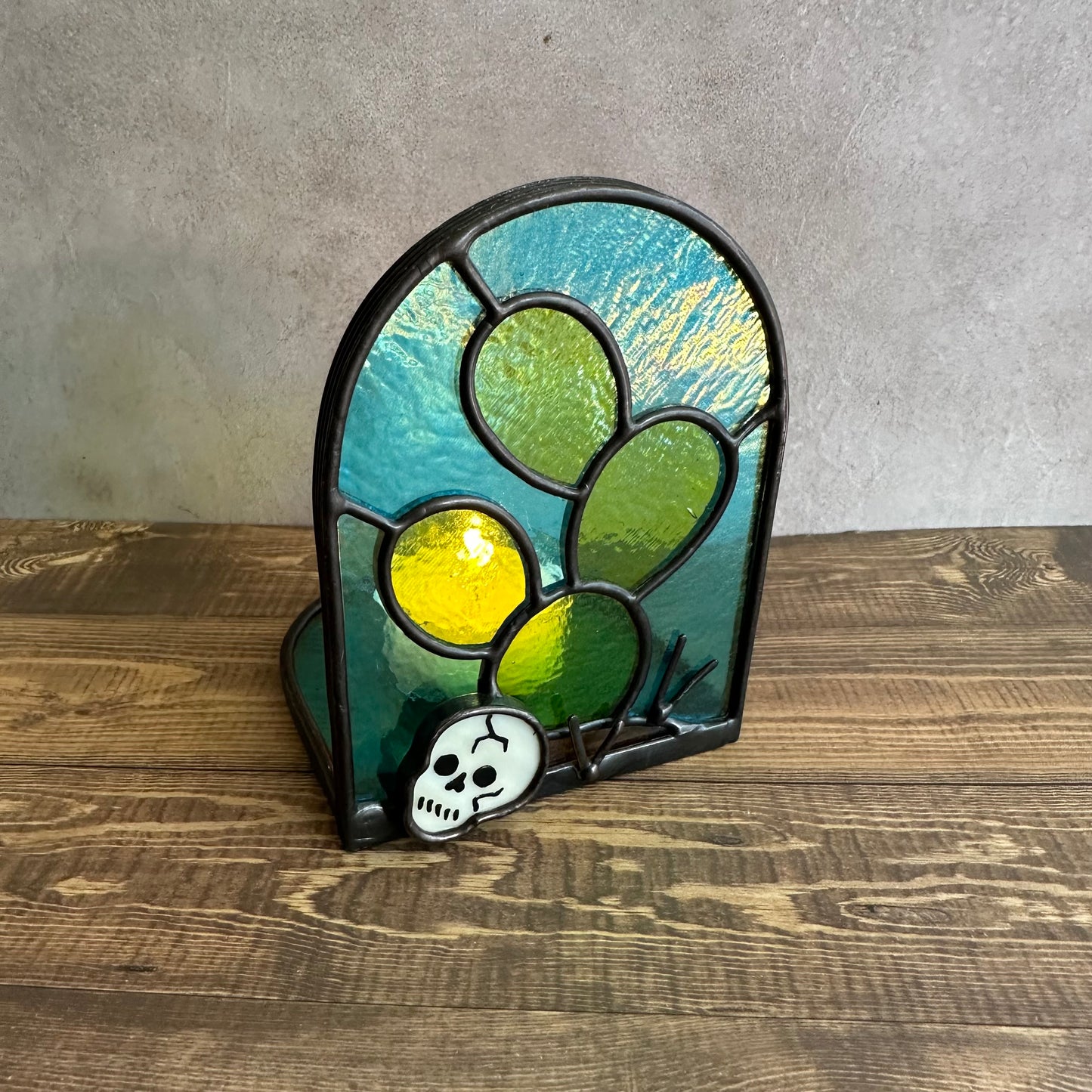 Turquoise Aqui Nomas Esperando candle holder