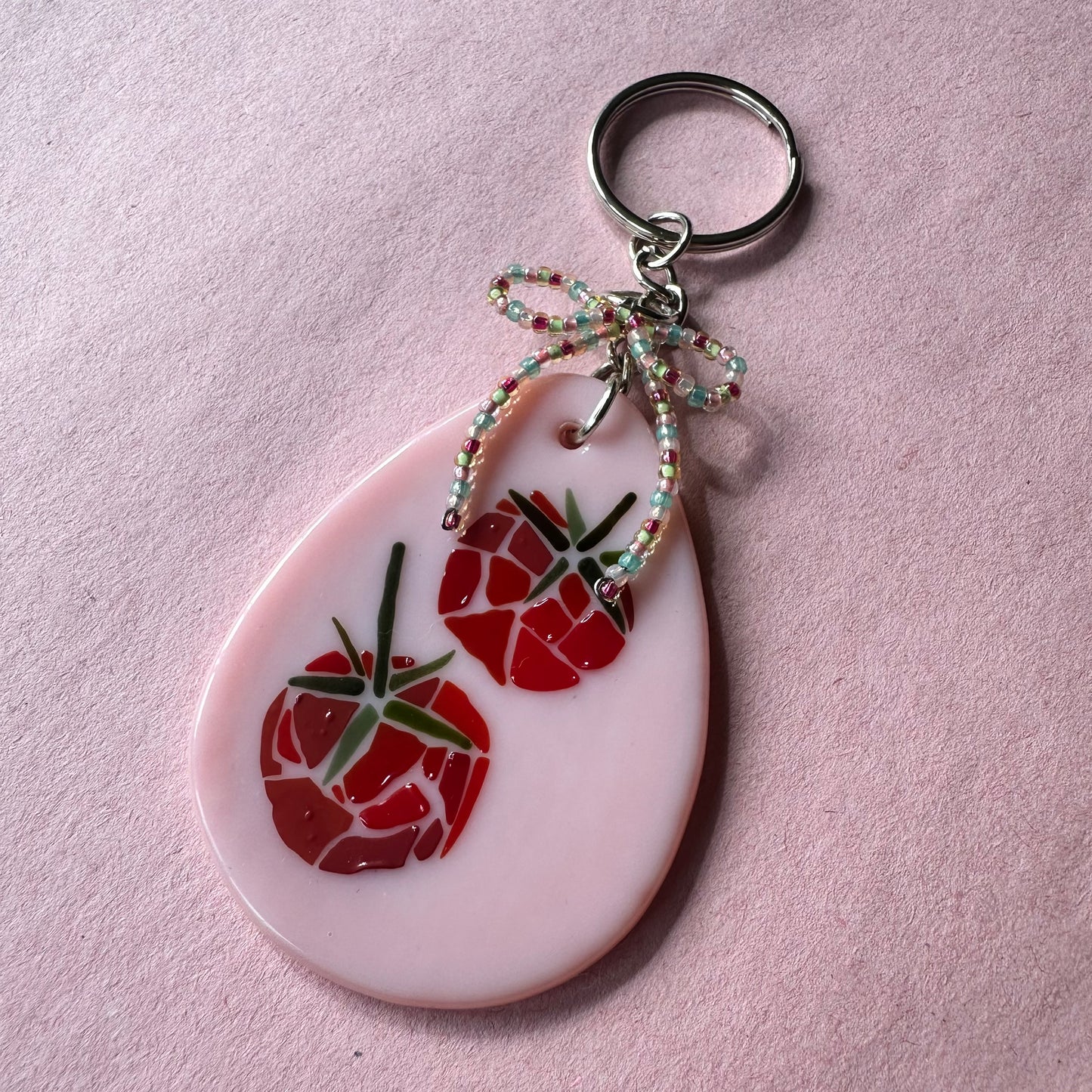 (D) Fused Mosaic Tomato Keychain