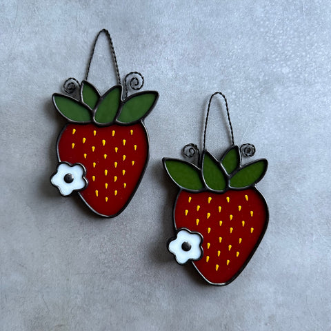 Regular Red Strawberry